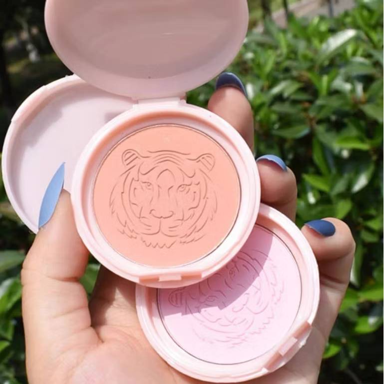 C.277 LAMEILA บลัชออนแต่งหน้า 5186 โทนสีนู้ด ตลับสีชมพูน่ารัก สีสวยธรรมชาติ