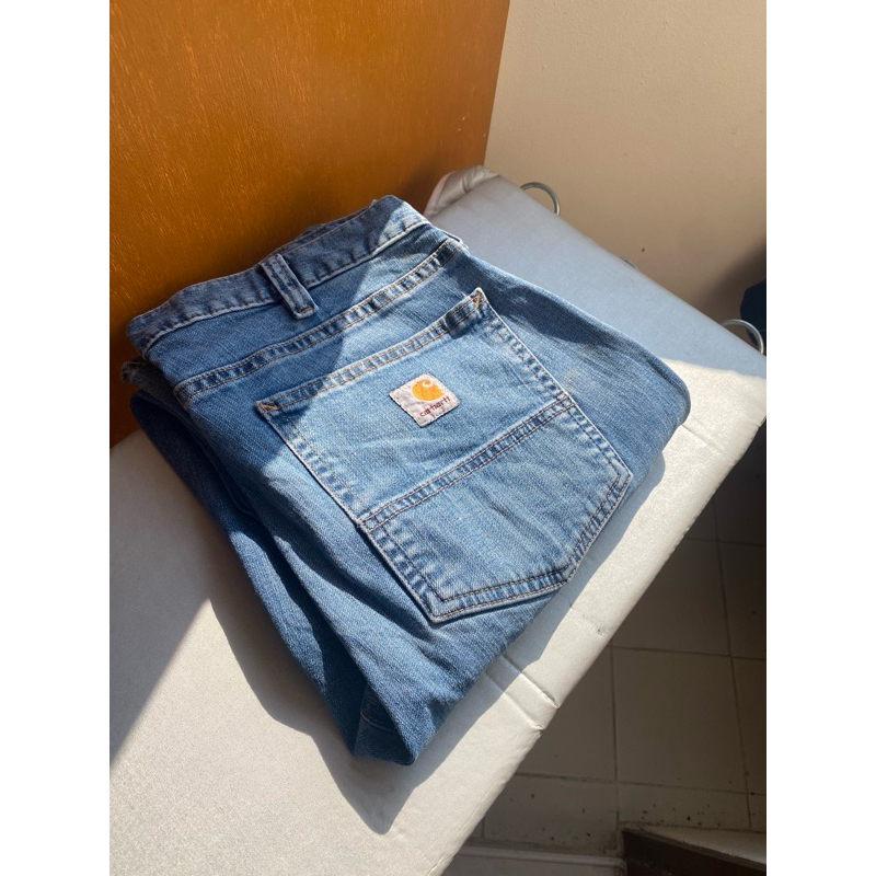 กางเกงยีนส์ Carhartt ของแท้มือสอง