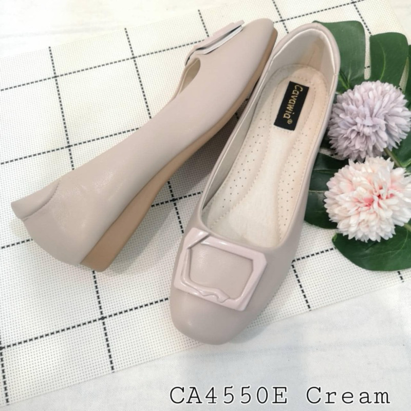 รองเท้าคัทชู Cavawia รุ่นCA4381E