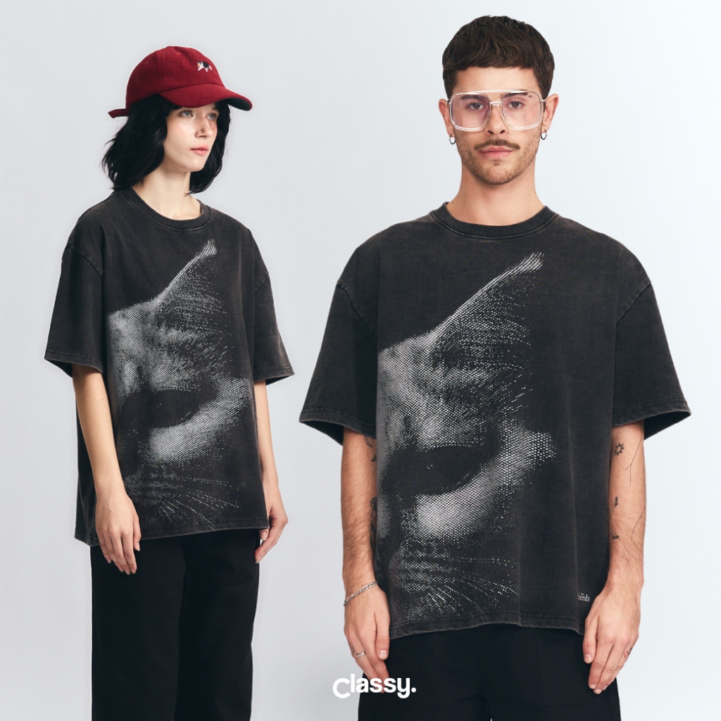 Classy - เสื้อยืด Oversize แขนสั้น รุ่น Friends My Camera