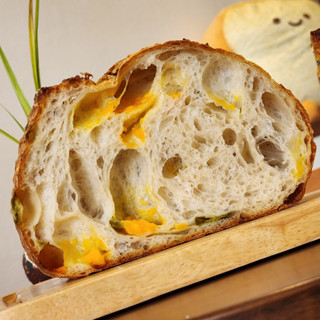 🧀🌶️ Cheddar and Jalapeno Sourdough - ขนมปังซาวร์โดเชดดาร์ชีส…