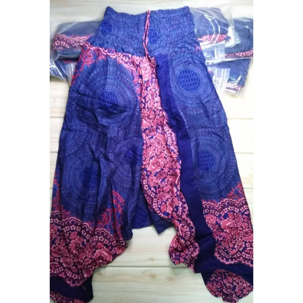 กางเกงอลาดิน กางเกงฮาเร็ม ขายาวเนื้อผ้าRAYON100%เนื้อผ้ามีความนุ่มเบาบาง ไม่ยืดมีความพลิ้วไหว