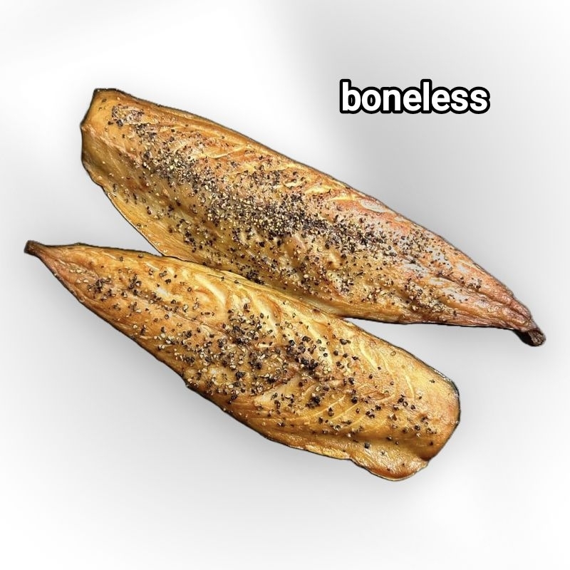 Smoked boneless mackerel fillets (2 pieces 220-250g)  -  ปลาแมกเคอเรลรมควันจากแอตแลนติก มี2ชิ้นต่อแพ็ก ขนาด 220-250กรัม.