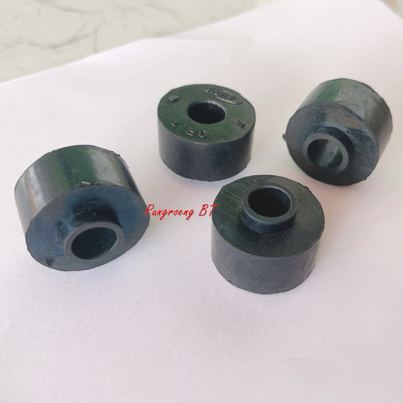 ยางเบ้าโช๊คอัพ TOYOTA VIGO ตัวเล็ก (GR7) ราคา ตัวละ 45 บาท