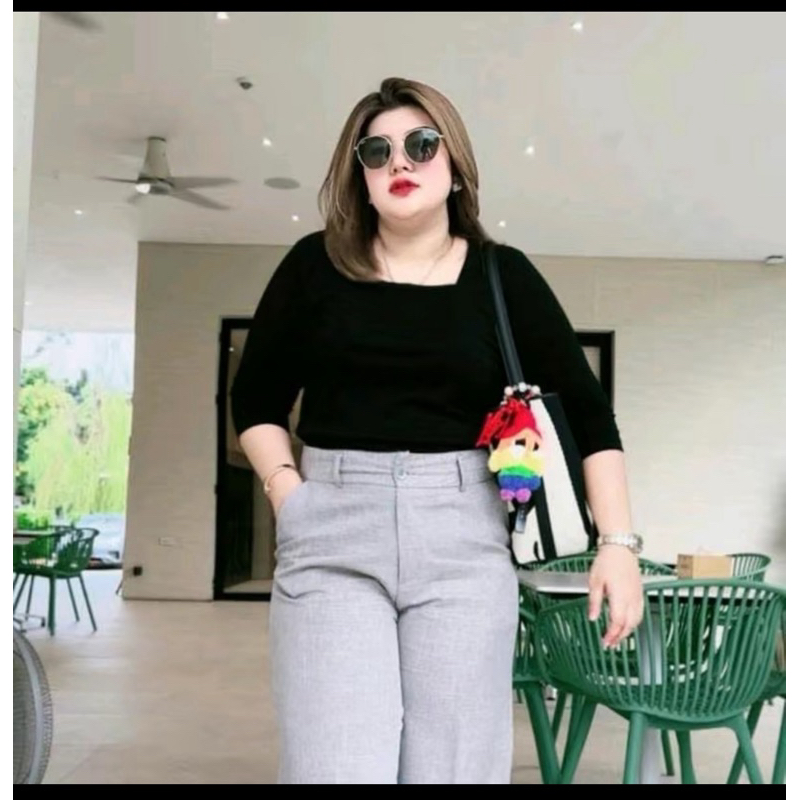 047.เสื้อยืดผ้ายูนิโคล่สาวอวบคอเหลี่ยม เสื้อแขนศอก ทรงสวยผ้าใส่สบาย อก38-48“