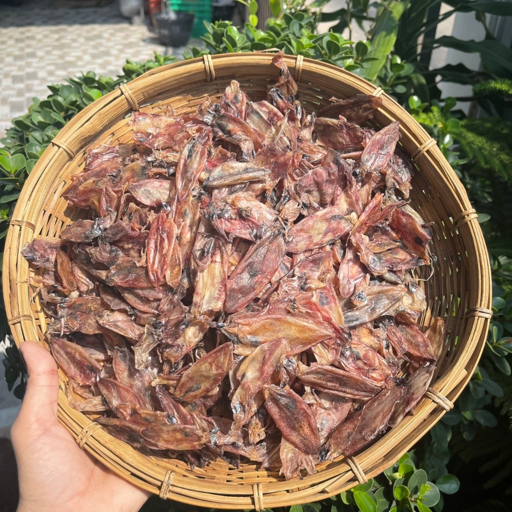 หมึกกะตอยเรือไดร์คัดเกรด ไม่เค็ม ไม่ขม รับไปเลย 500g x 2 แถมฟรี 100 g 1 ถุง ราคา 499 บ. เท่านั้น!!
