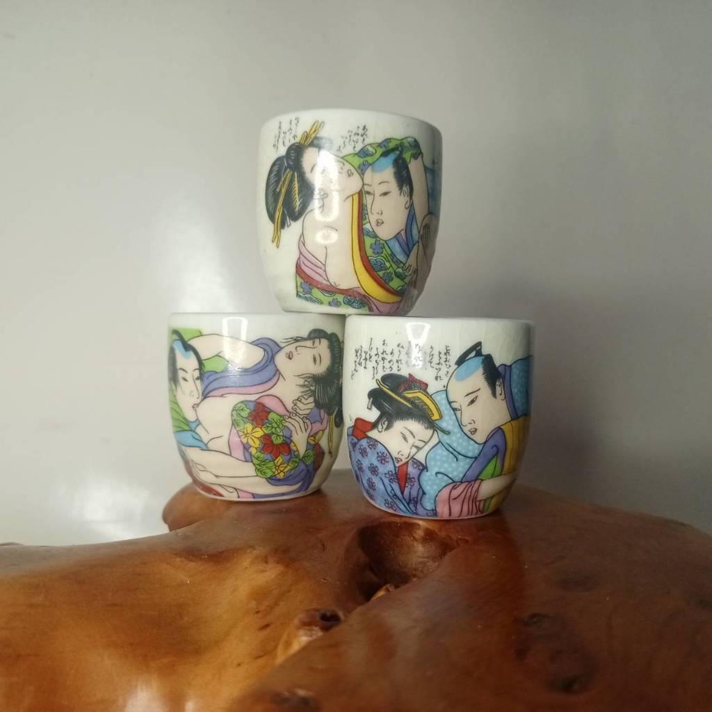 Rare Vintage Set of 3 Japanese Shunga Sake Cups Erotic Traditional Japan Couple