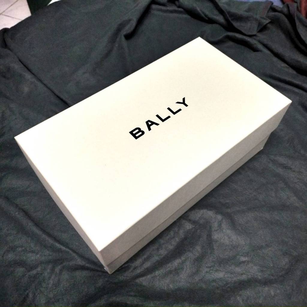 กล่องรองเท้า BALLY [ มือสองสภาพสวย ]