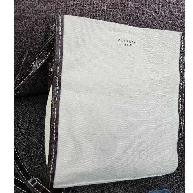 กระเป๋า crossbody Altrose no.9