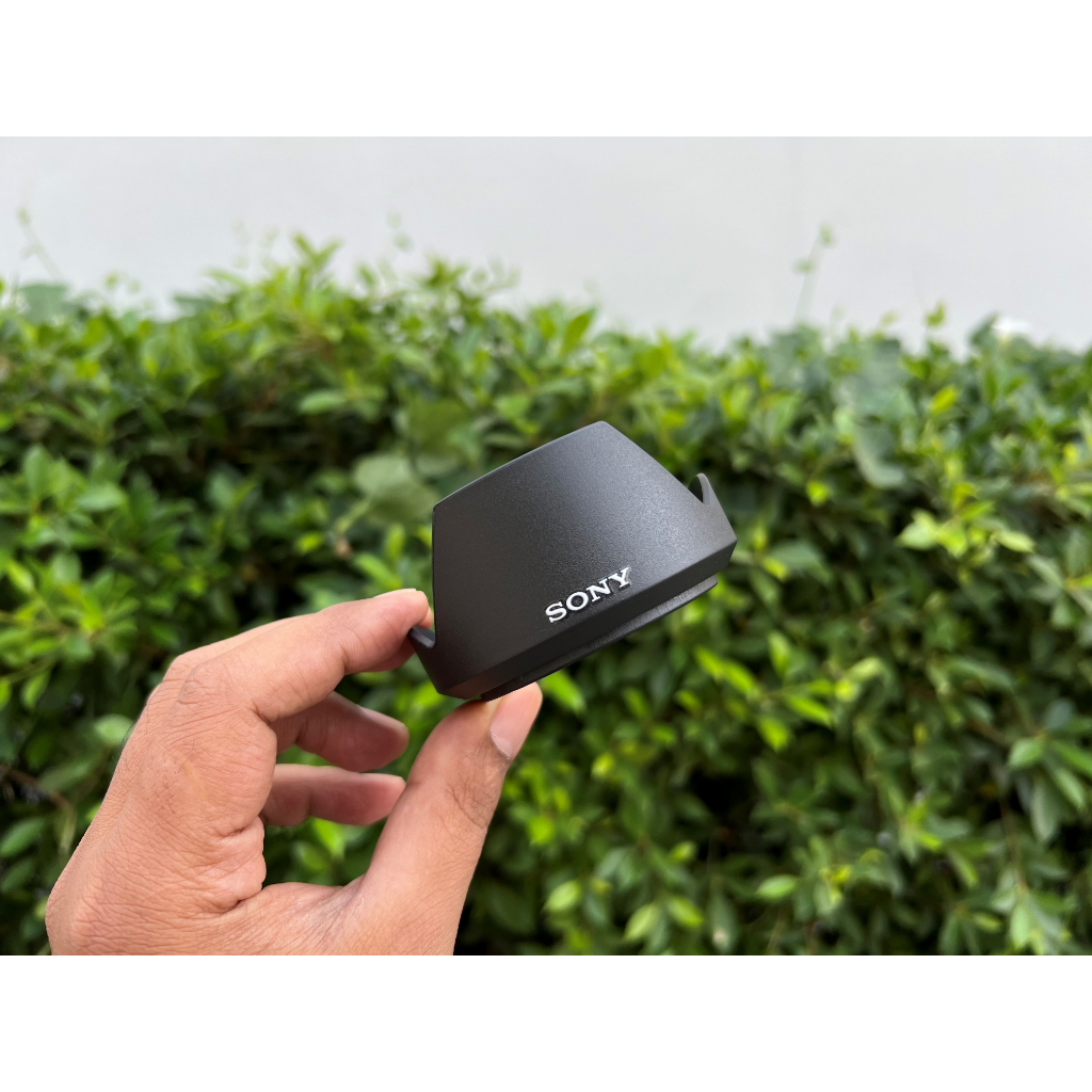 ฮูดเลนส์ Sony FE 35mm f/1.8 & E 16-70mm f/4 ZA OSS (ทดแทนฮูดเดิม ALC-SH159 ที่ติดมากับเลนส์ / ใส่ได้