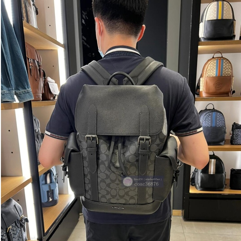 แท้💯% Outlet Hudson 30 กระเป๋าเป้สะพายหลังผู้ชายแบบมีเชือกปิดลาย C แบบคลาสสิก สามารถใส่โน๊ตบุ๊คขนาด 16 นิ้วได้