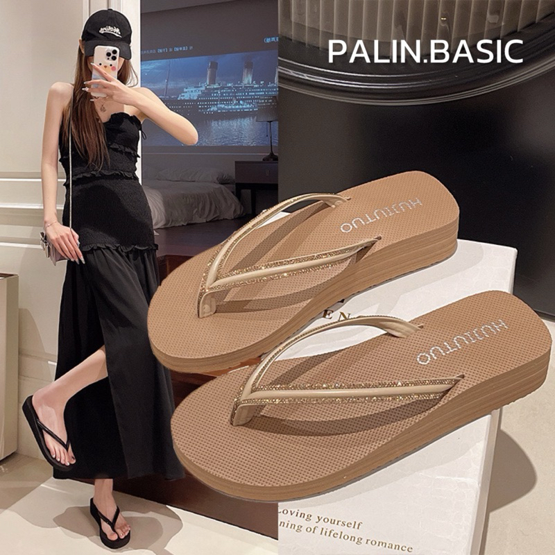 ร้านไทย♥️ PALIN.BASIC 35-40 เบา กันน้ำ แห้งไว รองเท้าแตะส้นเตารีด แบบหนีบ ประดับคริสตัล เล่นไฟสุดๆ ใส่สบาย สูง 3.5 ซม.