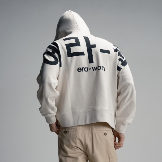 era-won signature hoody สี Squid cream