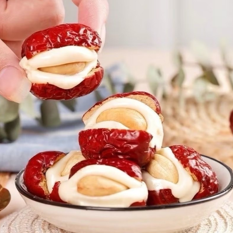 พุทราอบแห้ง พุทรานมชีส ไส้อัลมอนด์ หอม มัน อร่อยเคี้ยวเพลิน อร่อยทานง่าย