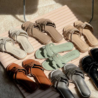 LUCKY&SHOES รองเท้าแตะ รุ่น Hannad หน้าตัว H แบบใหม่ เรียบหรู ดีไซน์เก๋ เก็บเท้าสวย มี 7สี รหัส L-112