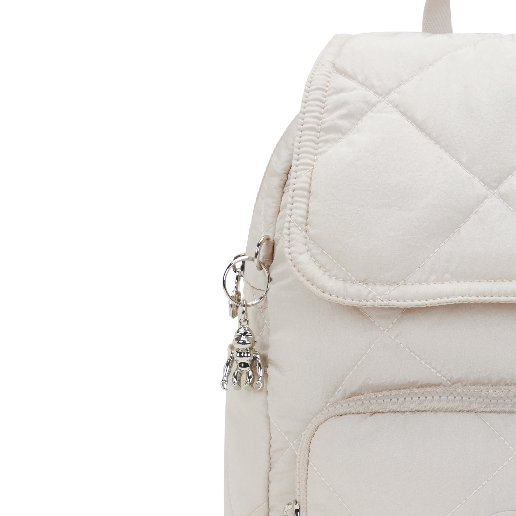 กระเป๋า KIPLING รุ่น CITY PACK S สี AIRY BEIGE QL