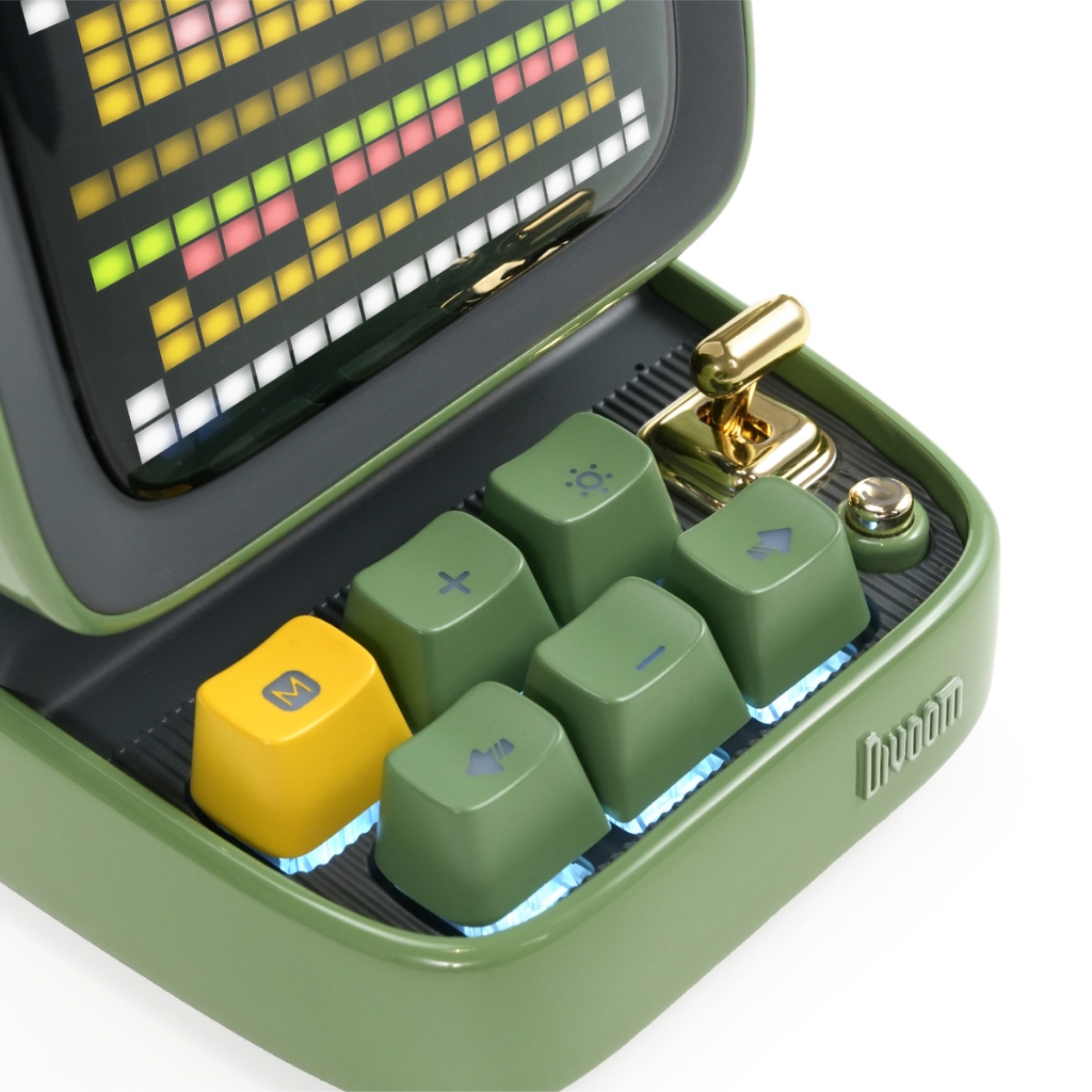 Divoom Ditoo Mic (5th Gen) Pixel Art Speaker ลำโพงไร้สาย พร้อมไมโคโฟน