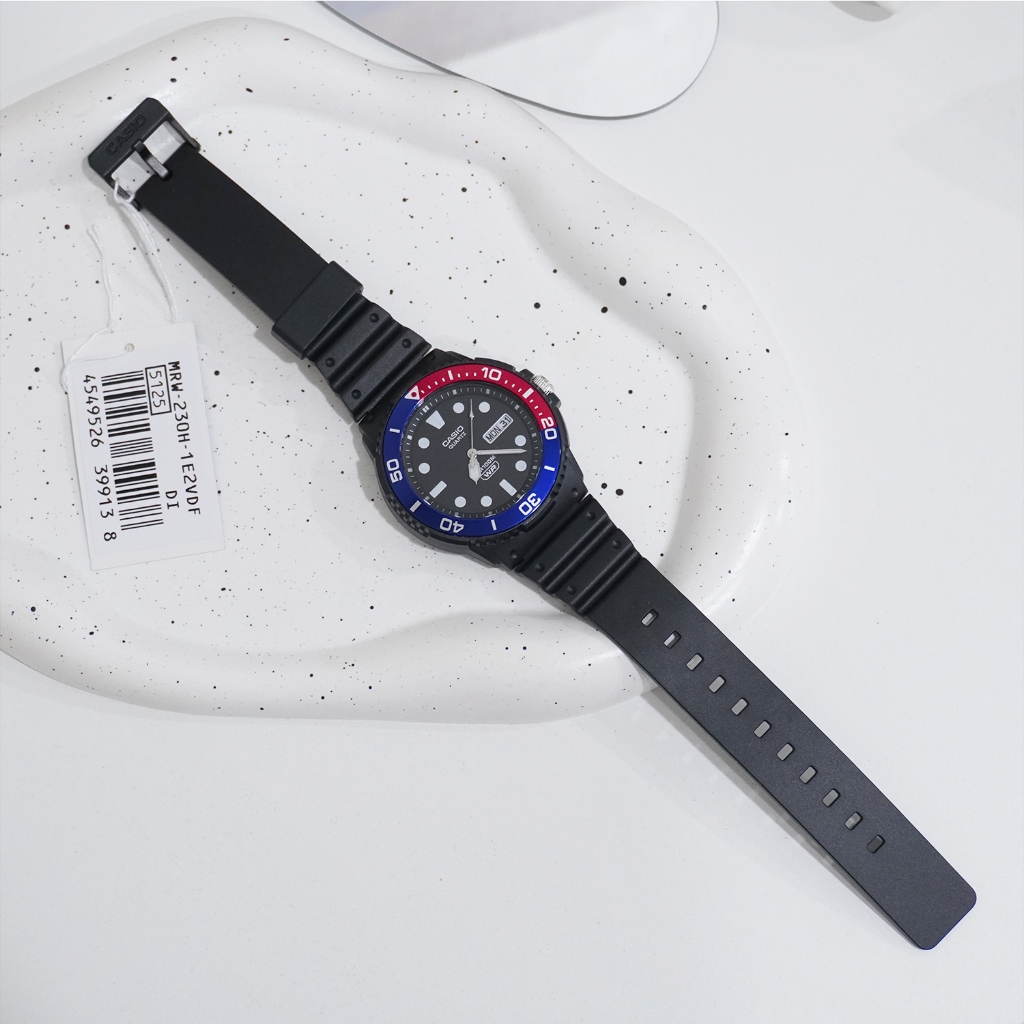 Casio นาฬิกาข้อมือผู้ชาย สายเรซิน รุ่น MRW-230,MRW-230H(MRW-230H-1E1,MRW-230H-1E2,MRW-230H-1E3)
