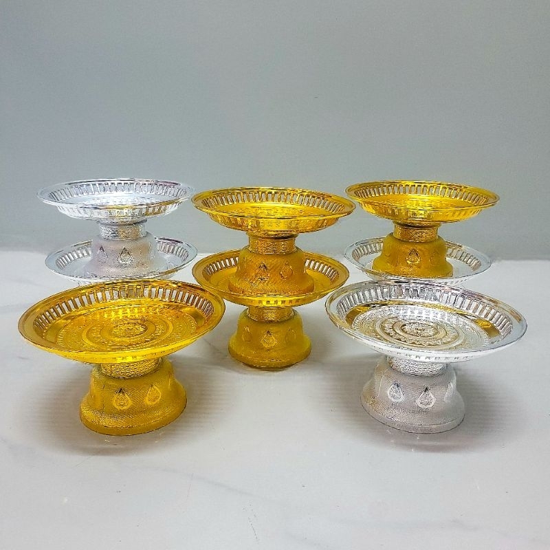 พานเงิน พานทอง พานรัตนโกสินทร์ พลาสติกเคลือบอย่างดี ขนาด 18 เซนติเมตร วางหิ้งพระ ถวายพวงมาลัย - รูปที่ 3