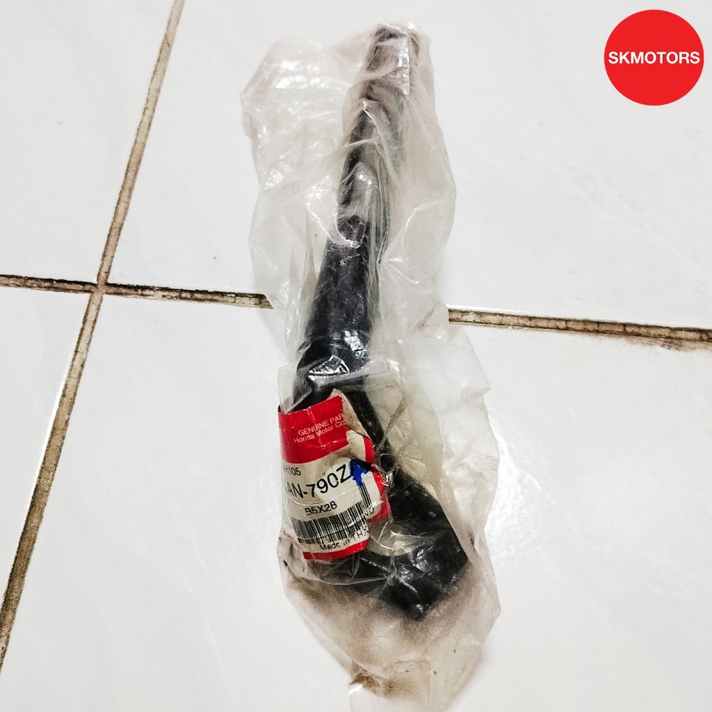 แฮนด์ด้านขวาสีดำ รหัสสินค้า 53110-KAN-790ZA สำหรับรถ HONDA NZ110M,MMB แท้เบิกศูนย์100%