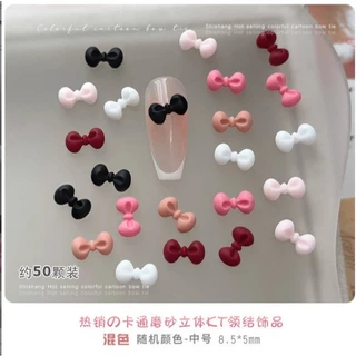 UU4.โบว์คิตตี้ โบว์น่ารักมากก หนึ่งถุงมีประมาณ 50 ตัวโดยประมาณ มีสามสี และคละสี ส่งของจากไทยทุกวันค่ะ