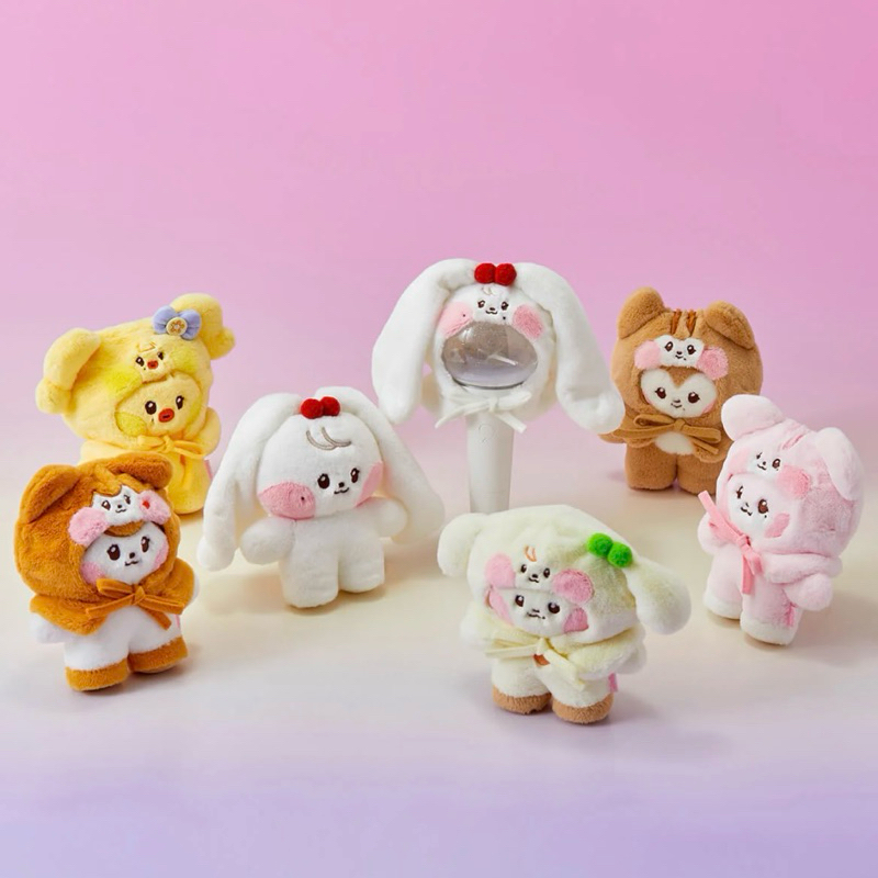 พร้อมส่ง IVE MINIVE MININI HOODIE CAPE // ปลอกใส่แท่งไฟ หมวกตุ๊กตา