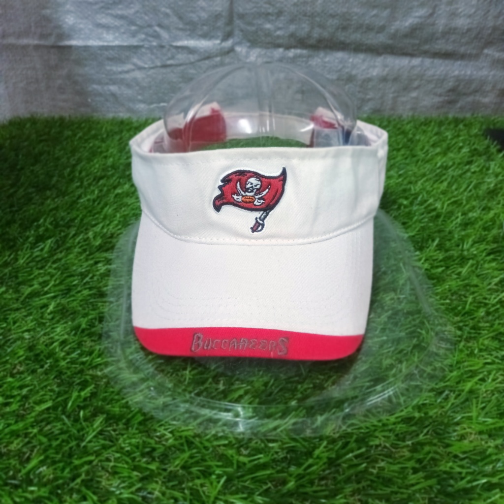NFL Tampa Buccaneers visor adjustable size read infoหมวก NFL Tampa หมวกบัคคาเนียร์ปรับขนาดได้ อ่านข้