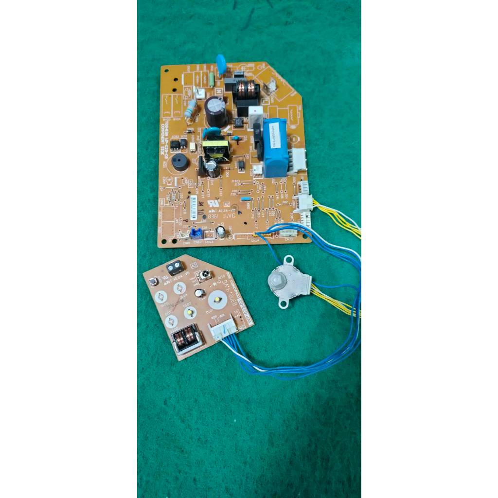 แผงวงจรแอร์ Carrier แผงบอร์ดแอร์แคเรียร์ บอร์ดคอยล์เย็น รุ่น 42TEVGB013