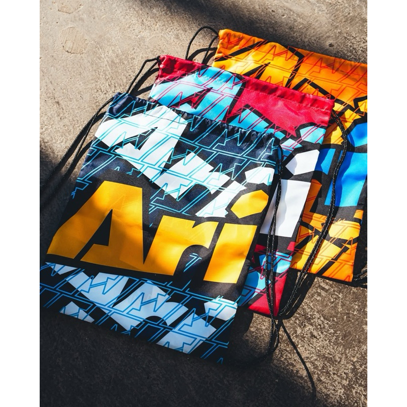 ARI GRAPHIC GYMSACK - กระเป๋าเชือกรูด Ari