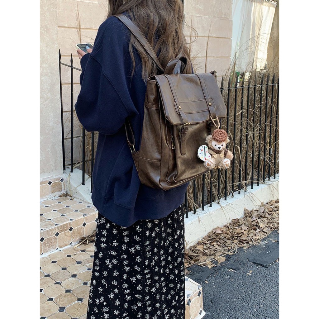 VK กระเป๋าเป้สะพายหลังสไตล์เกาหลี รุ่น Vi082 หนัง PU นิ่ม สีน้ำตาล จุของได้เยอะ ใส่แท็บเล็ตได้ - รูปที่ 4
