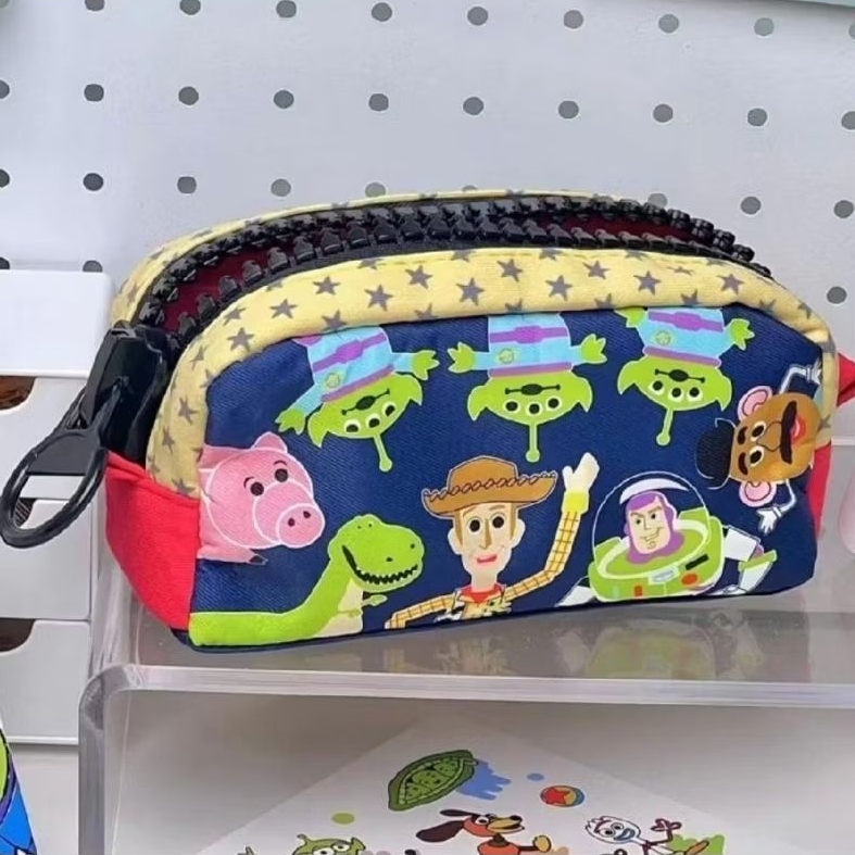 พร้อมส่งจากไทย กระเป๋าดินสอ กระเป๋าเครื่องเขียน  กระเป๋าอเนกประสงค์ พิมพ์ลายการ์ตูน ใบใหญ่ จุของได้เยอะ