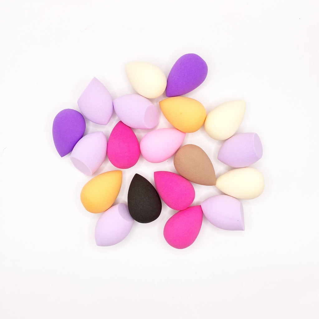 (Gift) 1 ชิ้น คละสี คละแบบ Mini Sponge ฟองน้ำรูปไข่ขนาดจิ่ว ฟองน้ำแต่งหน้า