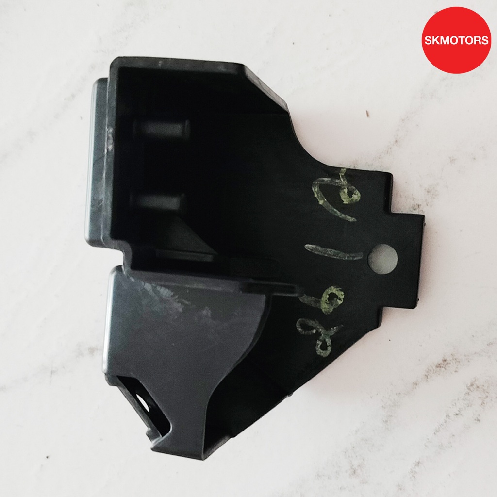 ฝาครอบล๊อคเบาะ รหัสสินค้า 83556-K26-B00 สำหรับรถ HONDA MSX125SF ปี 2016-2020 แท้เบิกศูนย์100%
