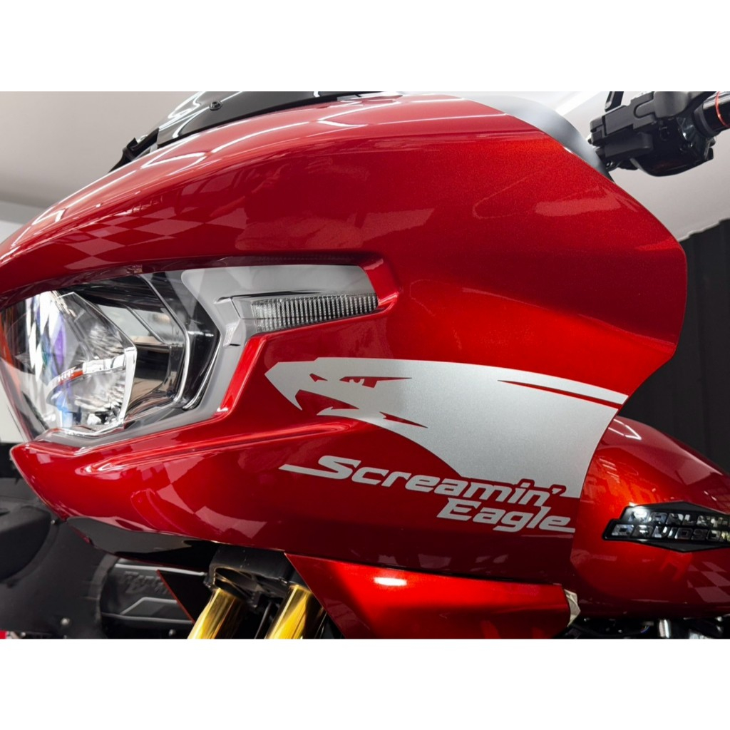 สติกเกอร์ไดคัท Screamin’ Eagle ติด Harley-Davidson