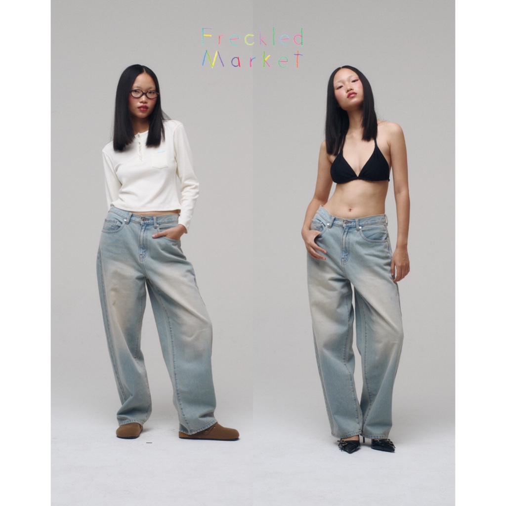 The Freckled Market - Baggy Jeans กางเกงยีนส์ขากระบอก สีฟอก เอวกลาง
