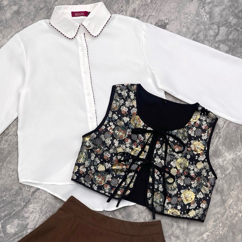 (ส่งต่อ)Bellita Brand ชุดเซ็ท 3 ชิ้น เสื้อเชิ้ตแขนยาว+กระโปรง+เสื้อกั๊ก