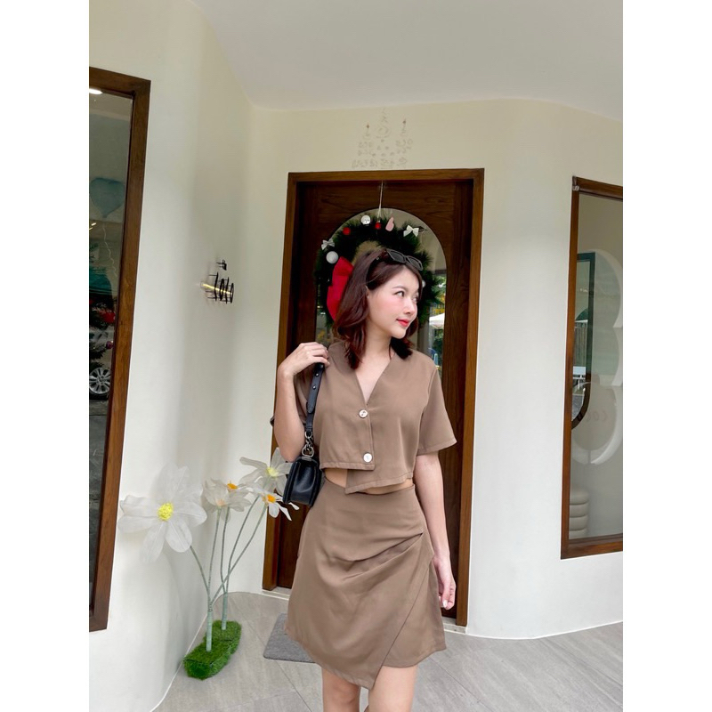 @me.instyle ชุดเซ็ตสีน้ำตาลอ่อน