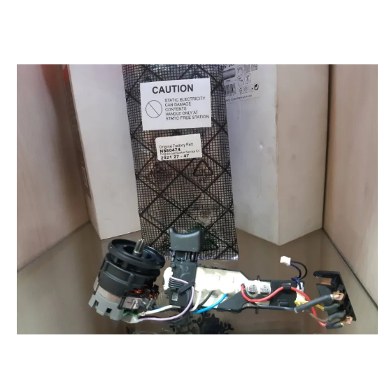 DEWALT อะไหล่ มอเตอร์พร้อมสวิตซ์ใช้กับรุ่น สว่านไขควง 18 V DCF887N-KR อะไหล่แท้ part no N880474