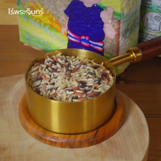 ถ้วยตวงสแตนเลสสีทอง ด้ามไม้จริง แบรนด์ไร่พระจันทร์ 1ถ้วยตวง=1จาน (ถ้วยตวงข้าว ที่ตวงข้าว ที่ตักข้าว)