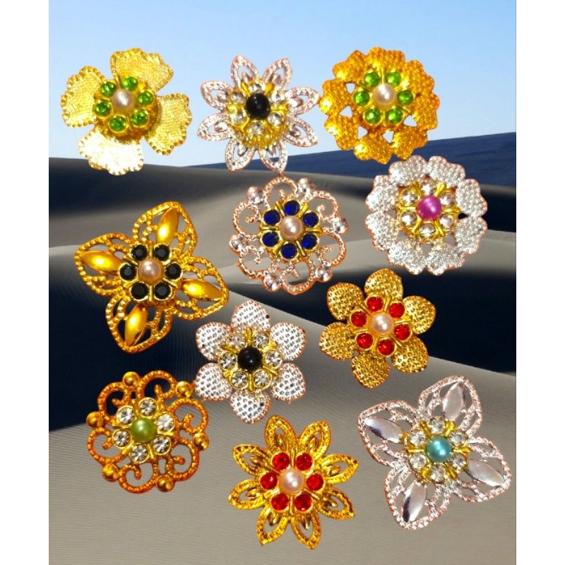 สังวาลย์เพชรล้อม25มิล50ดอก