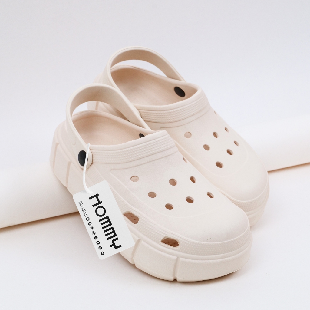 【พื้นหนา 6 CM - รุ่นใหม่2025】HOMMY รองเท้าแตะ แฟชั่น รองเท้าหัวโต แบบมีสายรัด ใส่สบาย   (SH-1)