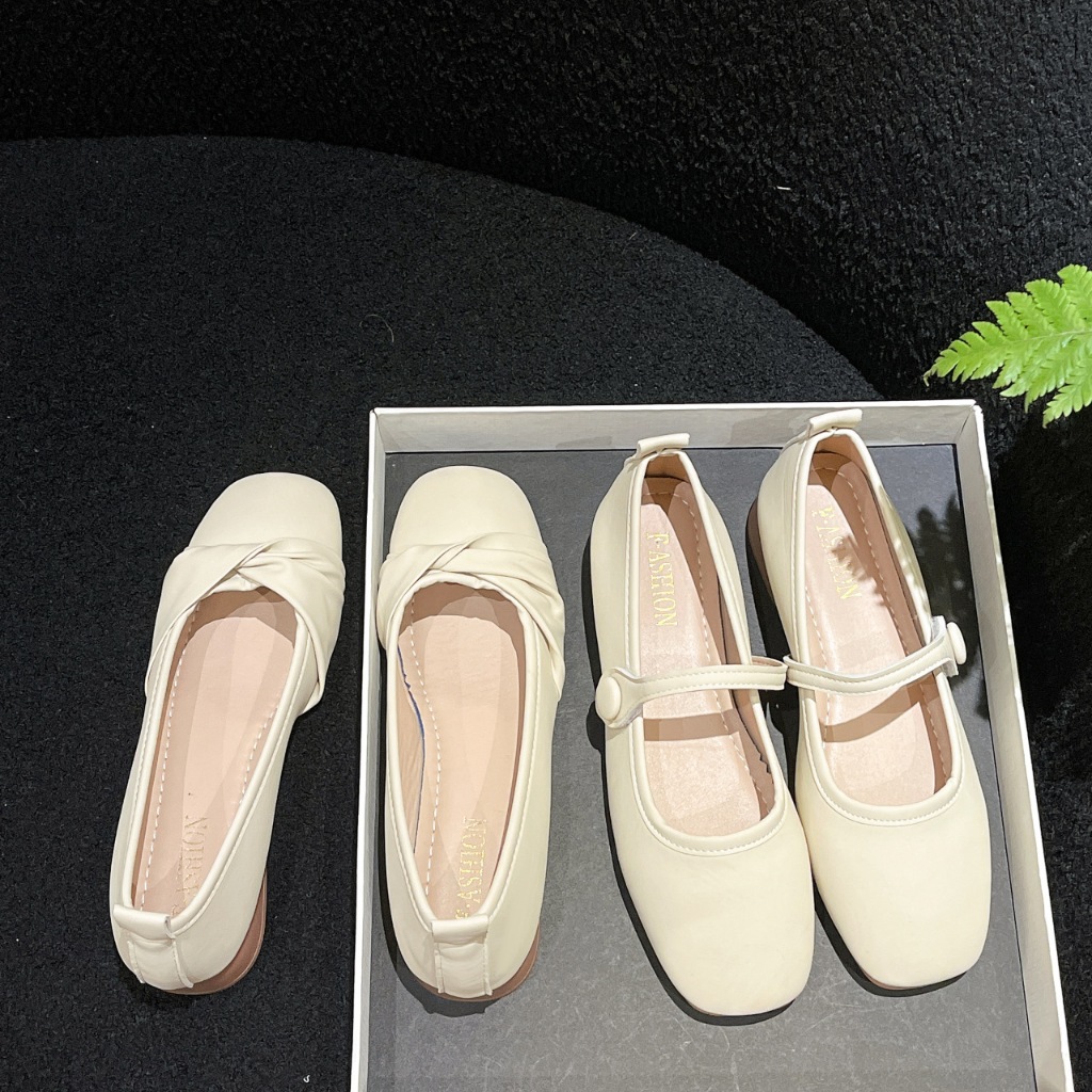 รองเท้าสตรีแมรี่เจนมีสไตล์ รองเท้าส้นแบนตื้นสไตล์เกาหลี สีทึบ เบาสบาย 35-40 หลา