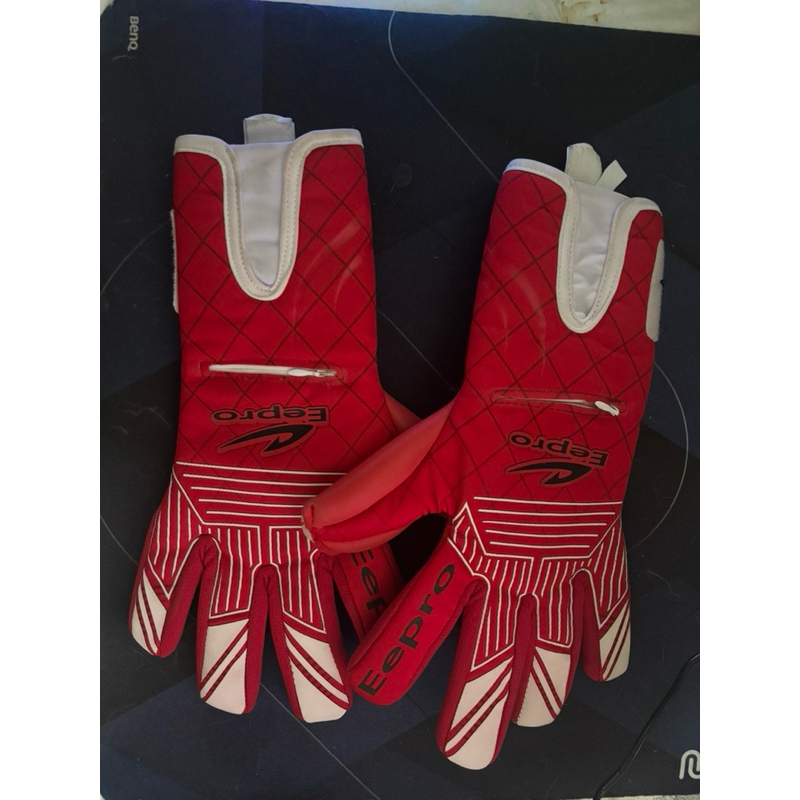 ถุงมือผู้รักษาประตูอีโปร รุ่น Eepro Lator Speed S รหัส EG10D2