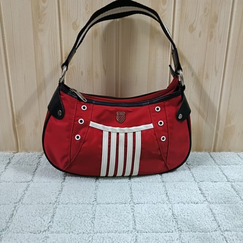 กระเป๋าสะพาย ทรงพอช ..🔥🔥 KSWISS