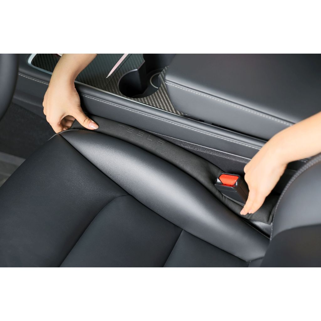 Seat Gap Filler for Tesla