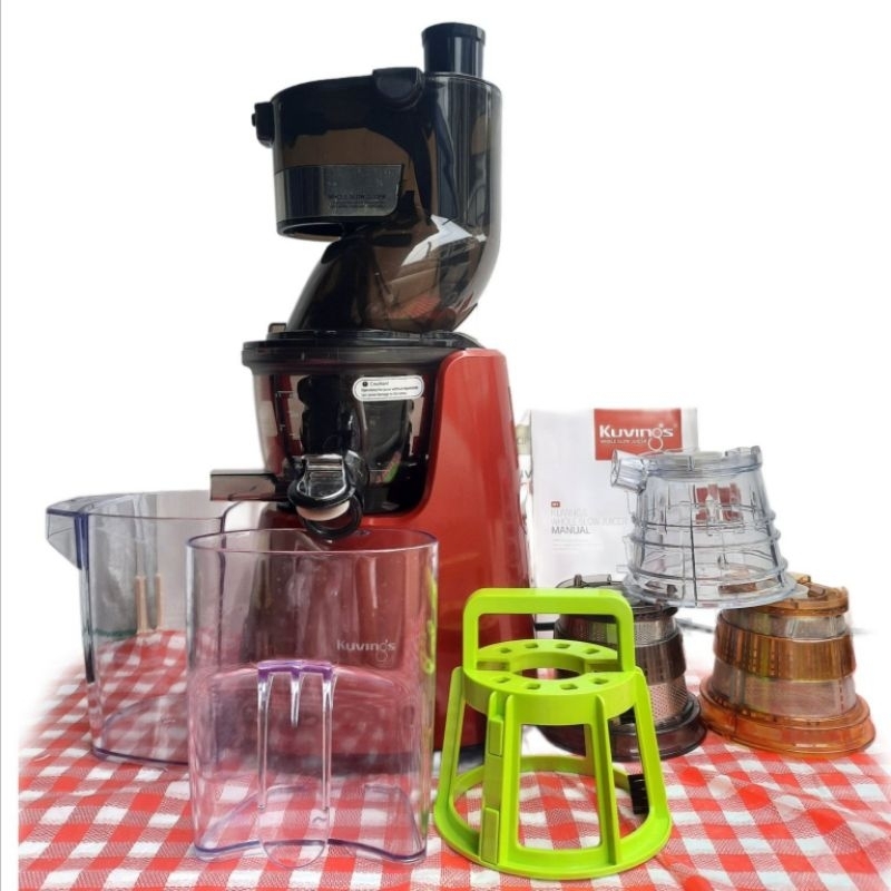 เครื่องคั้นน้ำผลไม้สกัดเย็น ​Kuvings​