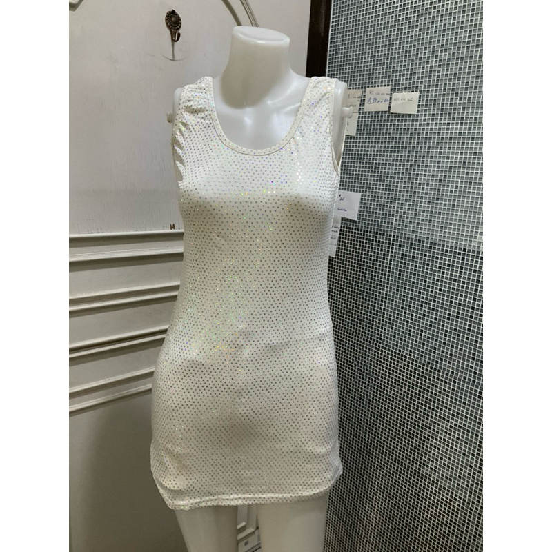 เสื้อกล้าม อก 28 ยาว 28 นิ้ว