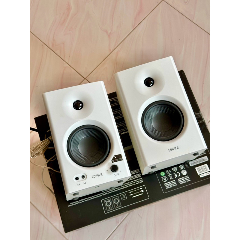 ลำโพง Edifier MR4 ลำโพง Monitor ทำเพลง ดูหนัง เล่นเกมส์ (มือสอง)
