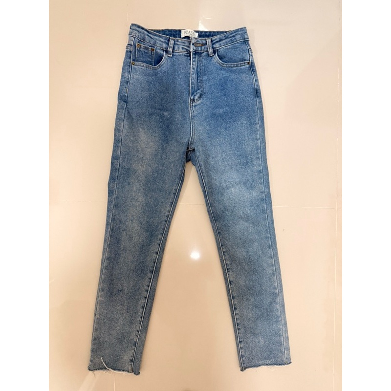 กางเกงยีนส์ไซส์Mป้ายJIRANAN STUDIO