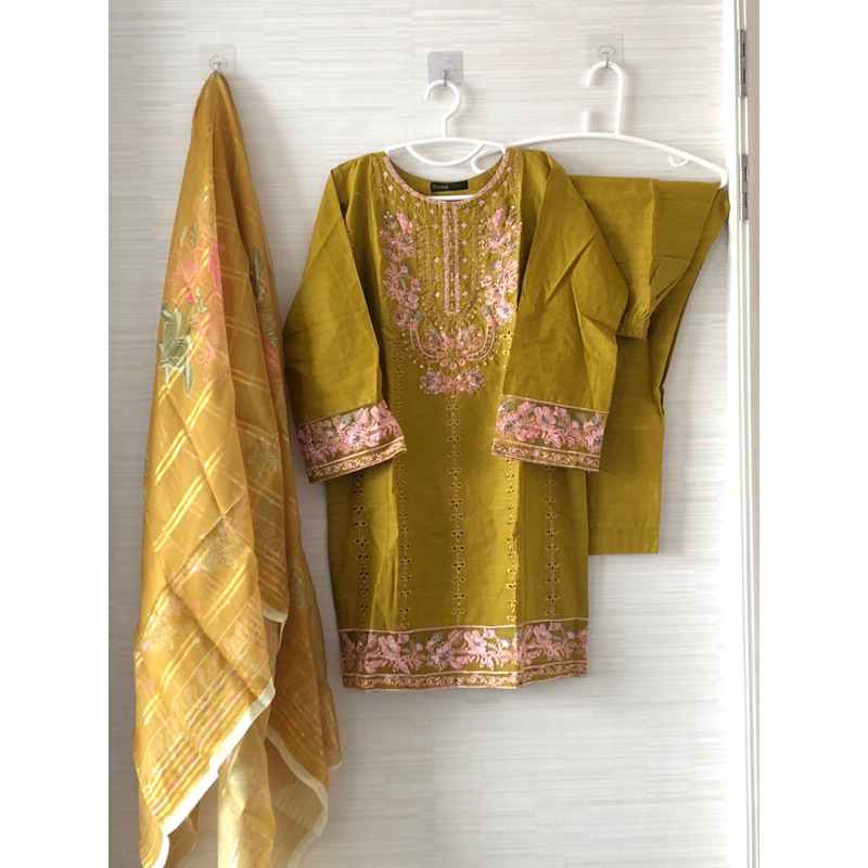 Pakistani summer collection